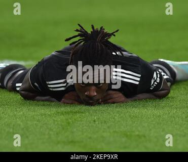 Turin, Italien. 13.. November 2022. Moise Kean des FC Juventus reagiert während eines Fußballspiels zwischen dem FC Juventus und dem Latium in Turin, Italien, am 13. November 2022. Quelle: Federico Tardito/Xinhua/Alamy Live News Stockfoto