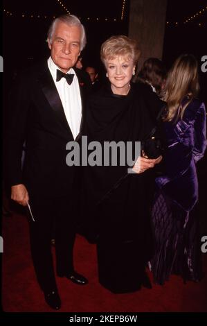 Peter Shaw und Angela Lansbury bei der Eröffnungsnacht des Sunset Blvd. Im Shubert Theater in Century City, Kalifornien am 9. Dezember 1993 Credit: Ralph Dominguez/MediaPunch Stockfoto