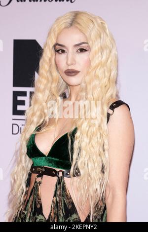 AVA Max kommt während der MTV Europe Music Awards 2022 am 13. November 2022 in Düsseldorf in die Nachtresidenz. Foto von David Niviere/ABACAPRESS.COM Stockfoto