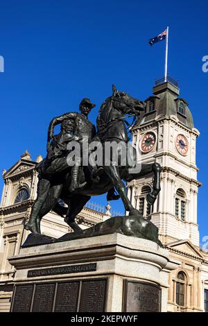 Ballarat Australia / Boer war Monument zu Ehren der australischen Soldaten, die in Südafrika gedient haben 1899-1902. .Ballarats zentrale Hauptstraße Sturt Stockfoto