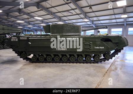Der britische Flammenwerfer Churchill Crocodile. Museum der Panzer und gepanzerten Fahrzeuge in Patriot Par Stockfoto