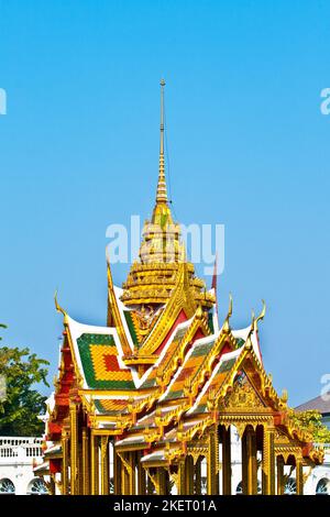 Ayutthaya, Thailand - 24. Dezember 2009: Bang Pa-in Aisawan Thipya-Art (Divine Seat of Personal Freedom) im Royal Summer Palace in der Nähe von Bangkok, Thai Stockfoto