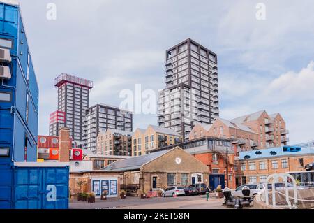 Container City durch „Uban Space Management“ ist im Wesentlichen ein Mittel zur Nutzung von Standard-Schiffscontainern Stockfoto