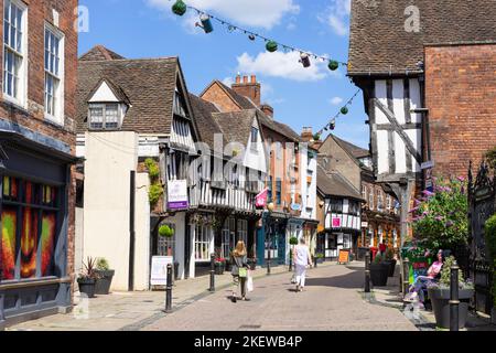 Worcester Friar Street Geschäfte und Geschäfte auf der alten Fachwerkstraße im Stadtzentrum von Worcester Worcestershire England GB Europa Stockfoto