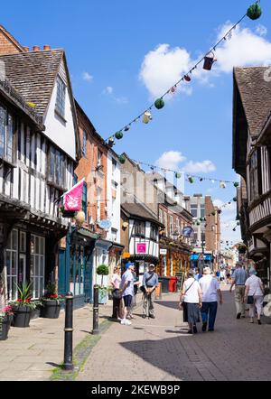 Worcester Friar Street Geschäfte und Geschäfte auf der alten Fachwerkstraße im Stadtzentrum von Worcester Worcestershire England GB Europa Stockfoto