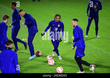 Zeist, Niederlande. 14/11/2022, ZEIST - Xavi Simons aus Holland während einer Trainingseinheit der niederländischen Nationalmannschaft auf dem KNVB Campus am 14. November 2022 in Zeist, Niederlande. Die niederländische Nationalmannschaft bereitet sich auf die Weltmeisterschaft in Katar vor. ANP OLAF KRAAK Stockfoto