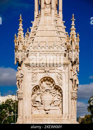 Standfuß-Details. Das Kolumbus-Denkmal, Monumento a Colón, ist ein Denkmal in Madrid. Es liegt auf dem gleichnamigen Platz, der Plaza de Colón. Die Basemen Stockfoto