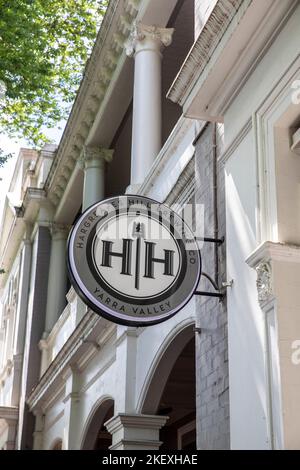 Hargreaves Hill, ein Brauer von Craft Beers und Ales, steht in der Stadt Healesville, Victoria, Australien, im Yarra Valley Stockfoto