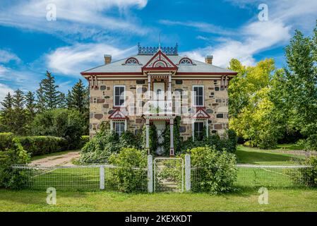 Abernethy, SK- 21. August 2022: W. R. Motherwells historisches Haus auf dem Motherwell Homestead, jetzt eine National Historic Site Stockfoto