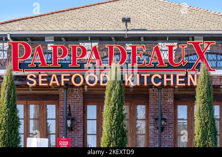 Pappadeaux Seafood Kitchen bietet frische, im New Orleans-Stil gehaltene Gerichte aus der Küche mit cayun- und kreolischen Meeresfrüchten in Lawrenceville, Georgia, nordöstlich von Atlanta. (USA) Stockfoto