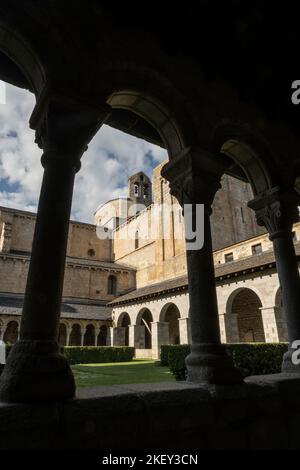 Kathedrale von La Seu d'Urgell. Katalanische romanische Architektur. 12. Cent. La Seu d’Urgell. Alt Urgell. Lleida. Katalonien. Spanien Stockfoto