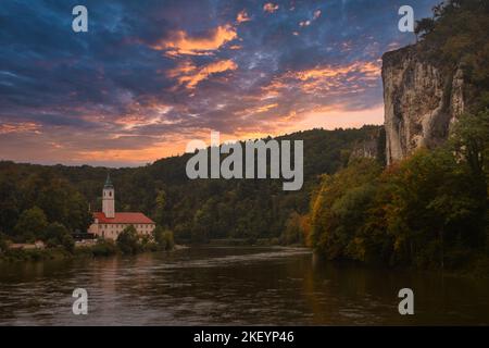 Kloster Weltenburg und Donaudurchbruch an der Donau in Bayern Stockfoto