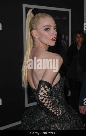 New York City, Usa. 14.. November 2022. Anya Taylor-Joy bei der New Yorker Premiere von „The Menu“ im AMC Lincoln Square Theater am 14. November 2022 in New York City. (Foto von John Nacion/NurPhoto) Credit: NurPhoto/Alamy Live News Stockfoto