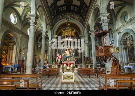 Innenansicht des Duomo (Kathedrale von Cortona) auf der Piazza del Duomo in der Stadt Cortona in der Toskana, Italien Stockfoto