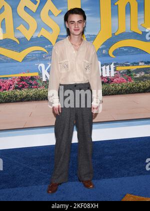 14. November 2022, Los Angeles, Kalifornien, USA: Jaeden Martell attestiert die US-Premiere von ''Glass Onion: A Knives Out Mystery' (Foto: © Billy Bennight/ZUMA Press Wire) Stockfoto