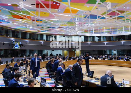 Brüssel, Belgien. 15.. November 2022. Treffen der EU-Verteidigungsminister am 15. November 2022 im Gebäude des EU-Rates in Brüssel, Belgien. Kredit: ALEXANDROS MICHAILIDIS/Alamy Live Nachrichten Stockfoto