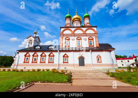 Das Warnizki Dreifaltigkeitskloster des Hl. Sergius in Rostow Weliki im Gebiet Jaroslawl, Goldener Ring Russlands Stockfoto
