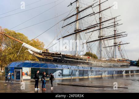 Der Cutty Sark Teeschneider im Trockendock in Greenwich, London, Großbritannien Stockfoto