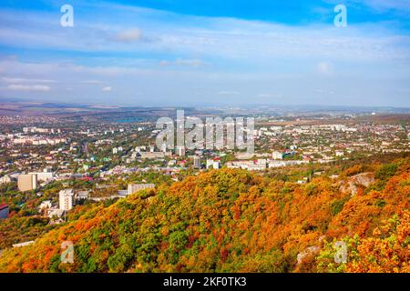 Pyatigorsk Stadtzentrum Luftpanorama. Pyatigorsk ist eine Kurstadt in kaukasischen Mineralwässern Region, Stawropol Region in Russland Stockfoto