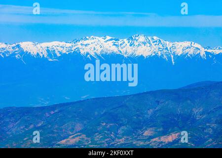 Chimgan im Tian Shan- oder Tengri Tagh-Gebirge in der Nähe der Stadt Taskent in Usbekistan in Zentralasien Stockfoto