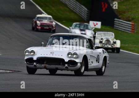 Peter James, Alan Letts, Chevrolet Corvette, Gentlemen Drivers Pre-66 GT Cars, ein neunzigminütiges zwei-Fahrer-Rennen mit GT-Autos, von denen viele es wären Stockfoto