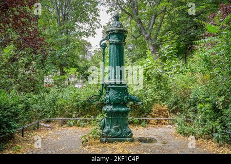 Alte Wasserpumpe, Winterfeldtplatz, Schöneberg, Tempelhof-Schöneberg, Berlin, Deutschland Stockfoto