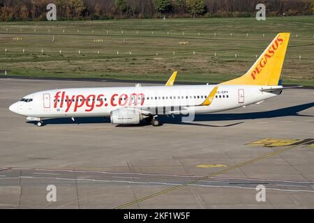 Türkische Pegasus Boeing 737-800 mit Registrierung TC-CPY am Flughafen Köln/Bonn Stockfoto