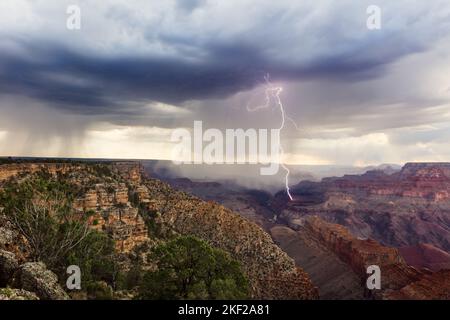 Grand Canyon Gewitter während des Monsuns von Arizona Stockfoto