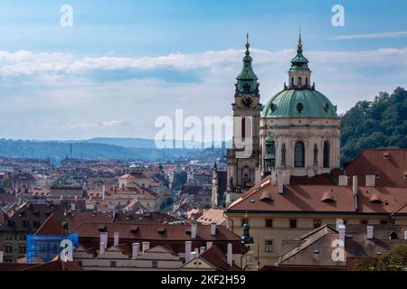 Prag, Tschechische Republik - 4. September 2022: Nikolaikirche im Alten Twon von Prag Stockfoto