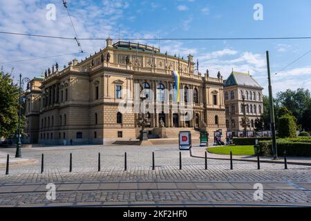 Prag, Tschechische Republik - 4. September 2022: Galerie Rudolfinum in der Prager Altstadt Stockfoto