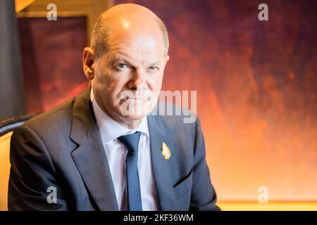 Nusa Dua, Indonesien. 16.. November 2022. Bundeskanzler Olaf Scholz beim Gipfel G20. Quelle: Christoph Soeder/dpa/Alamy Live News Quelle: dpa picture Alliance/Alamy Live News Stockfoto