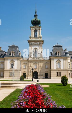 Gartenfront des Festetics Palace - Keszthely, Ungarn Stockfoto