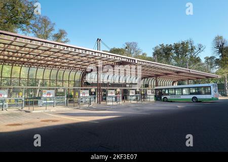 Bus- und Busbahnhof, Drummer Street, Cambridge, England. Stockfoto