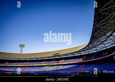 ROTTERDAM - Stadion De Kuip. Der Bebauungsplan für Feyenoord City plante den Bau von knapp 4.000 Häusern, Infrastruktur und einem neuen Feyenoord-Stadion. Feyenoord sagte Anfang dieses Jahres, dass ein neues Stadion für den Verein wegen der hohen Kosten und der geringen Vorteile für den Verein jetzt und in den kommenden Jahren nicht mehr machbar sei. ANP ROBIN UTRECHT niederlande Out - belgien Out Stockfoto