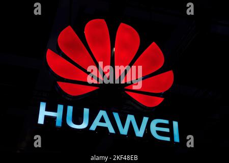 Logo der Firma Huawei, Internationale Funkausstellung IFA 2017, Berlin, Deutschland Stockfoto