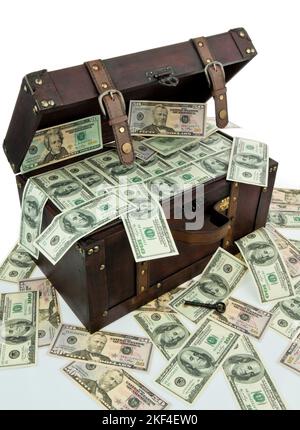 Eine große Wahrheit mit Dollar Banknoten. Finanzkrise, Aufstieg, Schulden, 100-US-Dollarnote, Stockfoto