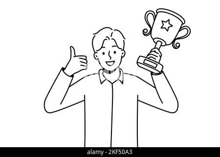 Überglücklich junger Mann mit Goldpreis in den Händen feiern Sieg. Lächelnder Geschäftsmann mit goldenem Preis oder Trophäe zeigt Daumen hoch. Vektorgrafik. Stock Vektor