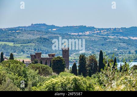 Landschaft entlang des Francigena-Pfads zwischen Acuqapendente und Bolsena, Latium, Italien Stockfoto