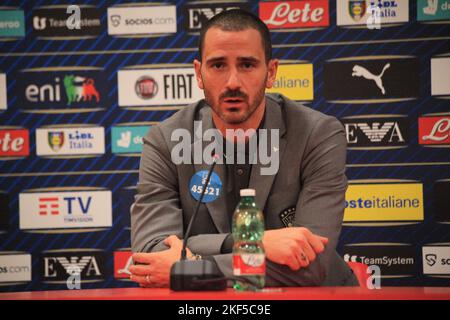 Tirana, Albanien. 16.. November 2022. Leonardo Bonucci aus Italien während der Pressekonferenz am Tag vor dem Freundschaftsspiel zwischen den Nationalmannschaften Albaniens und Italiens im Air Albania Stadium am 15. November 2022 in Tirana, Albanien. Foto Nderim Kaceli Kredit: Live Media Publishing Group/Alamy Live News Stockfoto