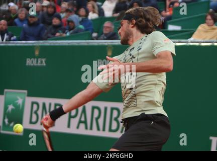 Stefanos Tsitsipas aus Griechenland am 3. Tag des Rolex Monte-Carlo Masters 2022, einem ATP Masters 1000 Tennisturnier am 12. April 2022, das im Monte-Carlo Country Club in Roquebrune-Cap-Martin, Frankreich, stattfand - Foto Laurent Lairys/ DPPI Stockfoto