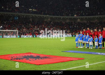 Tirana, Albanien. 16. Nov, 2022. Während des fußballfreundlichen Fußballspiels zwischen den Nationalmannschaften Albaniens und Italiens, im Air Albania Stadium am 15. November 2022, Tirana, Albanien. Foto Nderim Kaceli Kredit: Unabhängige Fotoagentur/Alamy Live Nachrichten Stockfoto