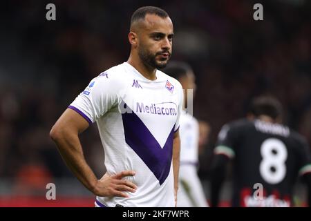 Mailand, Italien, 13.. November 2022. Arthur Cabral von ACF Fiorentina schaut während des Serie-A-Spiels bei Giuseppe Meazza, Mailand. Bildnachweis sollte lauten: Jonathan Moscrop / Sportimage Stockfoto