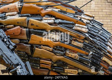 Nahaufnahme des Manchester Bee Monument in Redditch, Worcestershire. Stockfoto