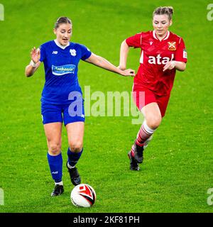 Cardiff, Großbritannien. 16.. November 2022. Hannah Power von Cardiff City in Aktion. Cardiff City gegen Abergavenny beim Genero Adran Premier im Cardiff City Stadium am 16.. November 2022. Quelle: Lewis Mitchell/Alamy Live News Stockfoto