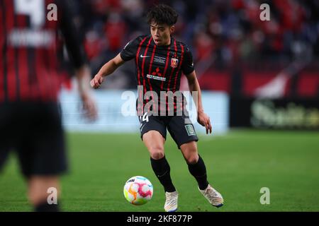 Saitama, Japan. 16.. November 2022. Yuta Miyamoto (Reds) Fußball/Fußball : Japan-Bundesliga Tour 2022 Spiel zwischen Urawa Red Diamonds 4-2 Eintracht Frankfurt im Saitama Stadium 2002 in Saitama, Japan . Quelle: Naoki Morita/AFLO SPORT/Alamy Live News Stockfoto