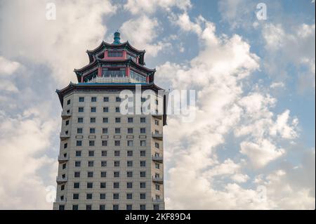Stadtbild eines Wohngebietes mit modernen Wohnhäusern Stockfoto