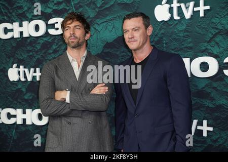 New York City, Usa. 16.. November 2022. NEW YORK, NEW YORK - 16. NOVEMBER: Michiel Huisman und Luke Evans bei Apple TV's 'Echo 3' New York Premiere im Walter Reade Theater am 16. November 2022 in New York City. (Foto von John Nacion/NurPhoto) Credit: NurPhoto/Alamy Live News Stockfoto