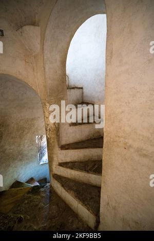 Treppe zum Orgelloft der Kirche San Jeronimo Tlacochahuaya in San Jeronimo Tlacochahuaya, Mexiko. Der Bau wurde Ende 1500 begonnen' Stockfoto