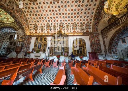 Innenraum der Kirche San Jeronimo Tlacochahuaya in San Jeronimo Tlacochahuaya, Mexiko. Der Bau wurde Ende des 16. Jahrhunderts begonnen und abgeschlossen Stockfoto