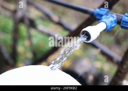 Wasserrohrsystem in der Landwirtschaft. Stockfoto